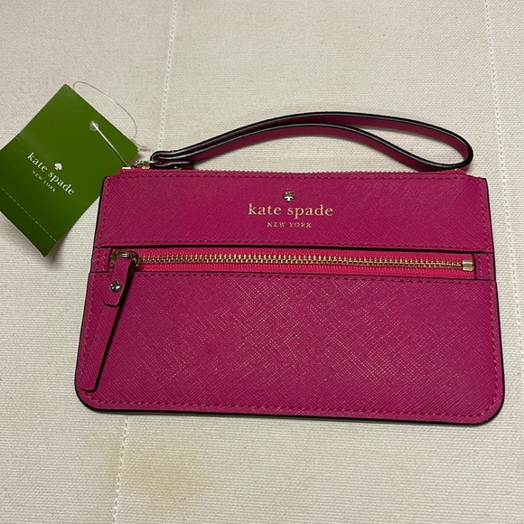 kate spade Handbags - (NWT) Kate Spade / Clutches & Wristlet